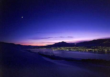 Akureyri_twilight-01